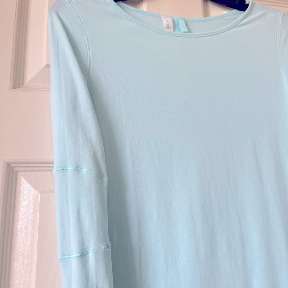Lululemon Athletica Blue Fitted Long Sleeve Tee - Picture 4 of 8